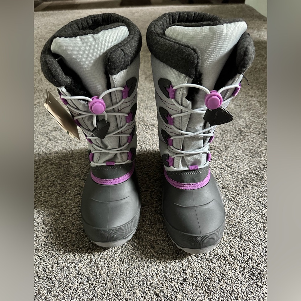 Kamik Girl’s Kamik Iceangel - Size 2 - NWT
Color: Grey & Purple